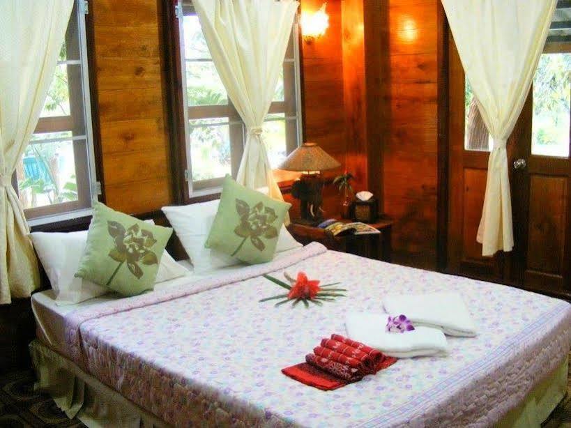 Khaothone River View Resort Sai Yok Exterior foto