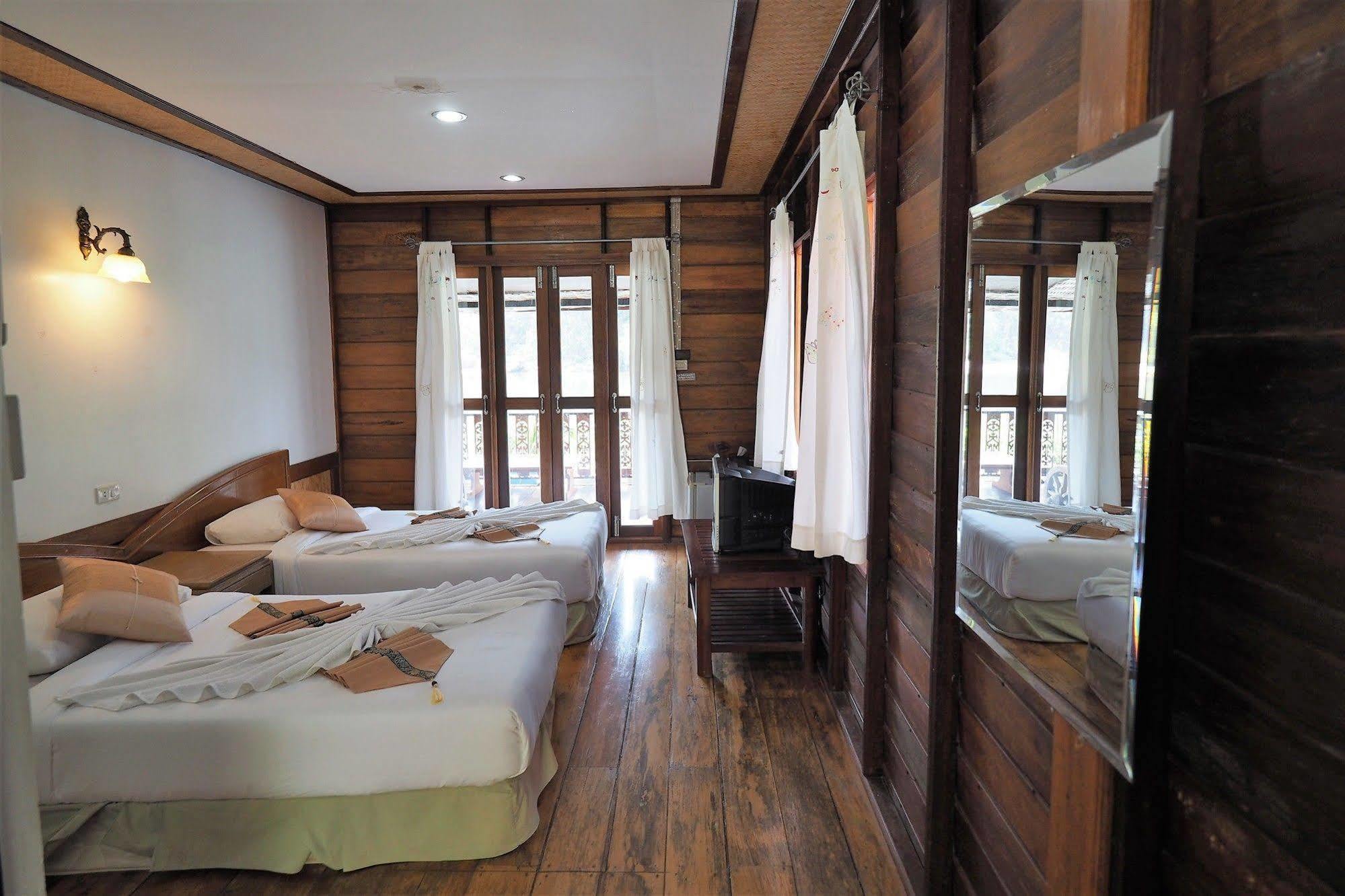 Khaothone River View Resort Sai Yok Exterior foto